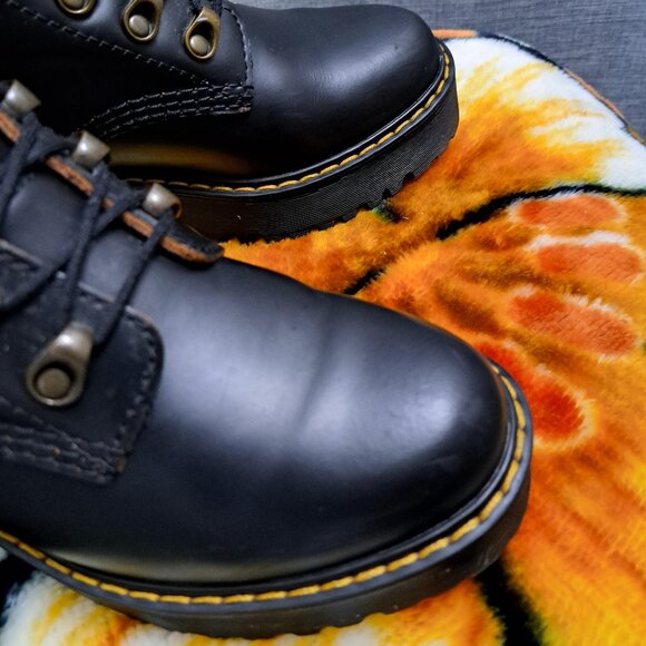 Dr. Martens Leona Boot Women Size 6 Black - Picture 8 of 13